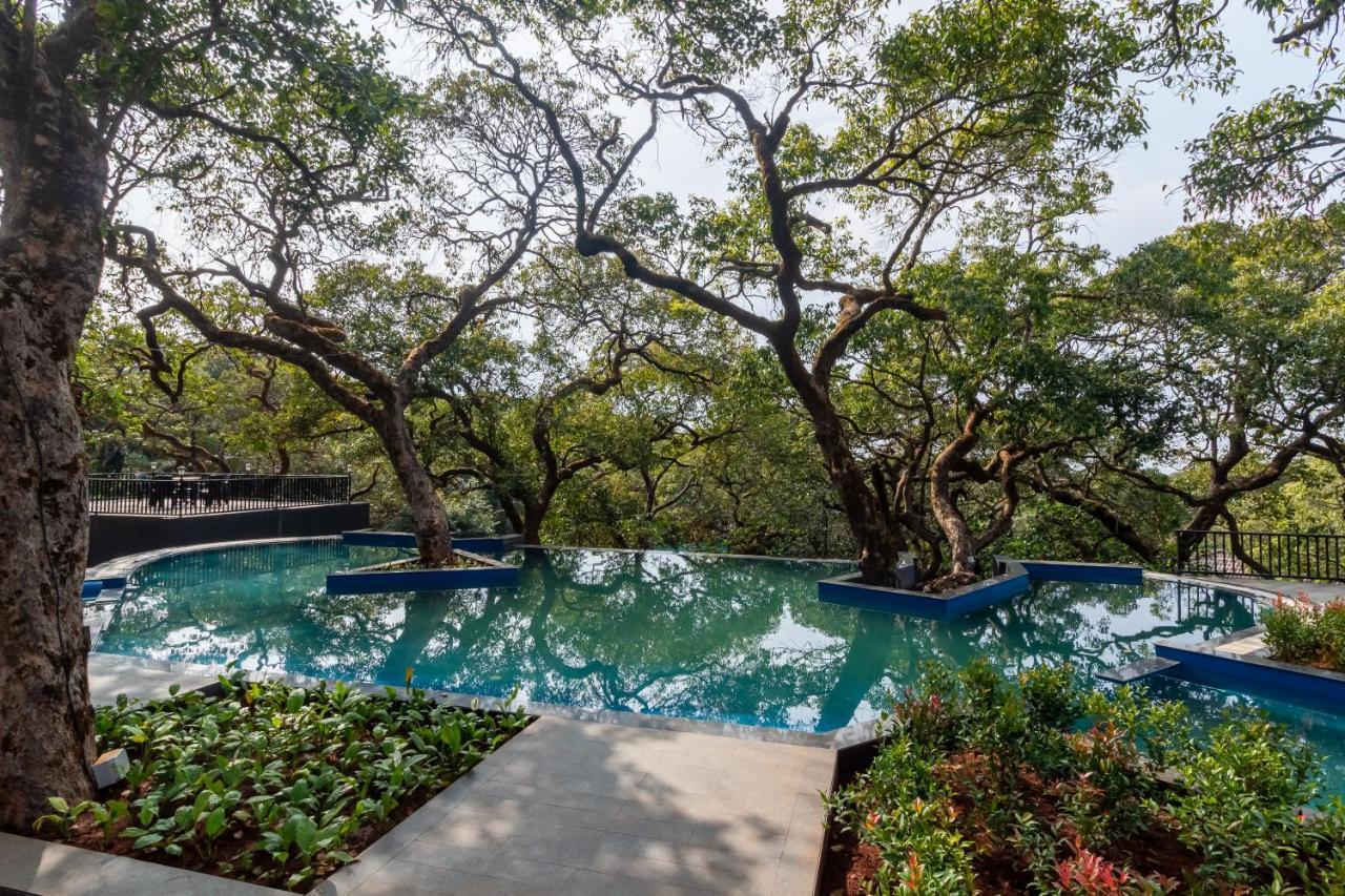 R R Heritage Resort Pure Vegetarian Mahābaleshwar Buitenkant foto